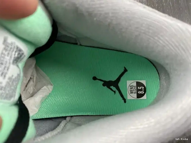 Glow Jordan CT8532-031 Green 3 Air 0520